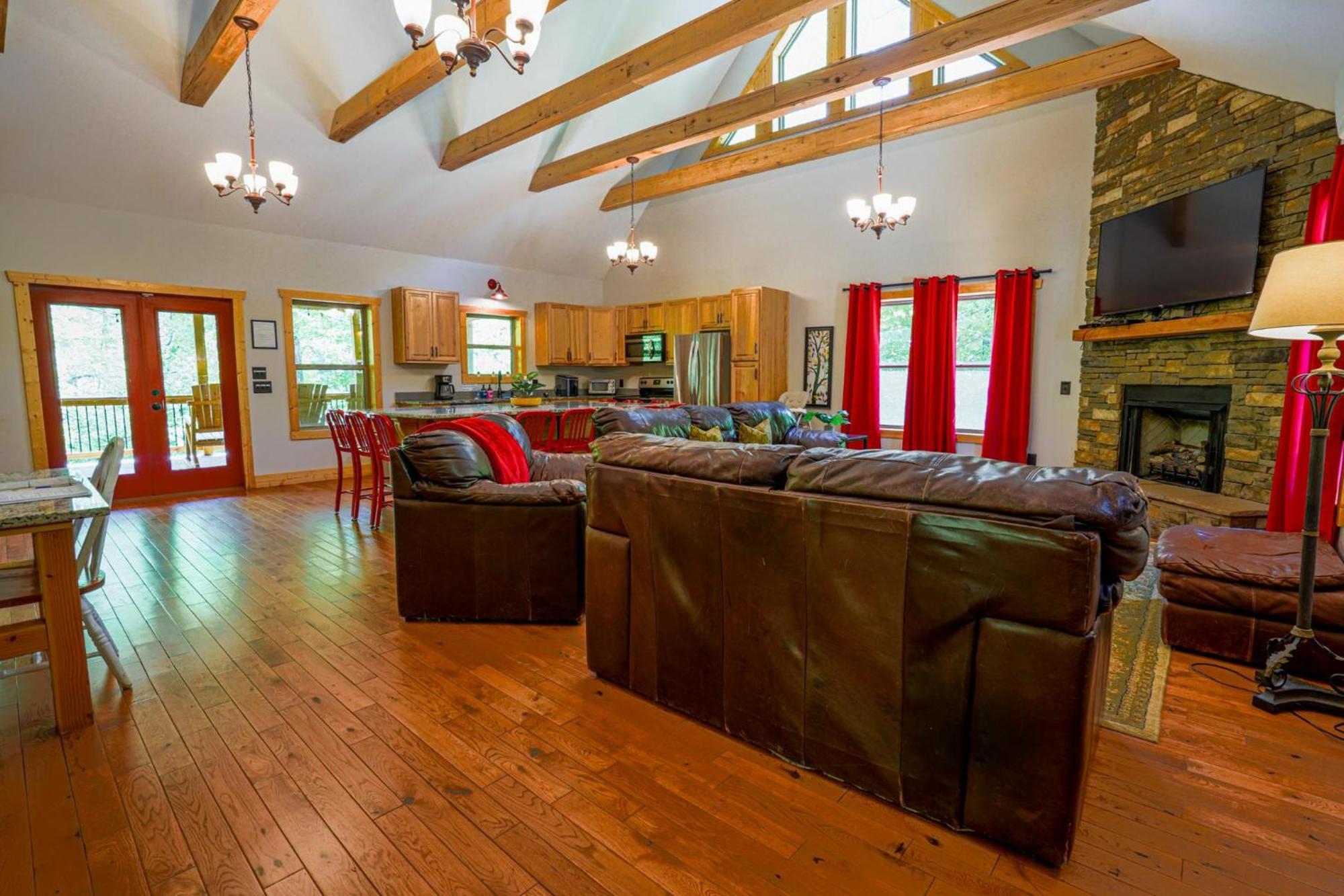 New Listing! Wine Country Retreat - 2 Bed, Hot Tub Villa Dahlonega Kültér fotó