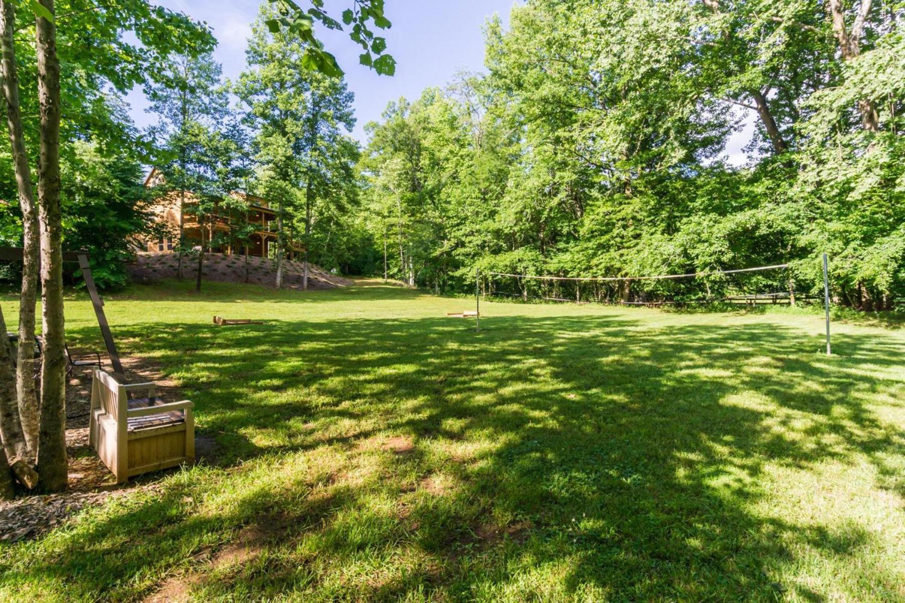 New Listing! Wine Country Retreat - 2 Bed, Hot Tub Villa Dahlonega Kültér fotó