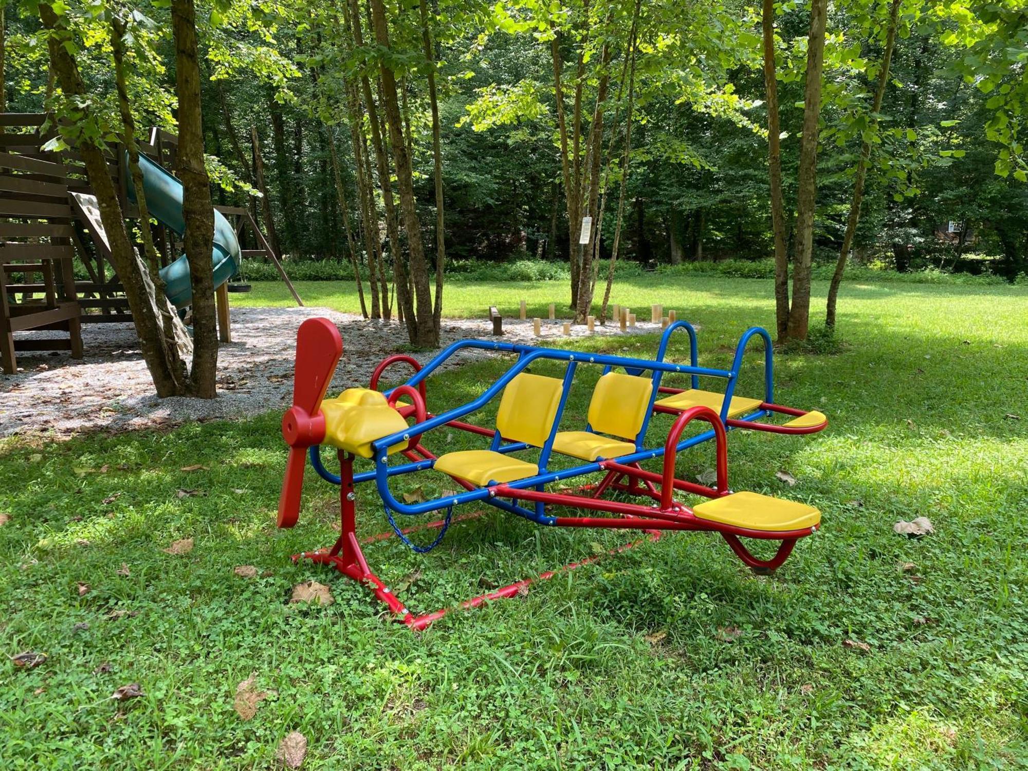 New Listing! Wine Country Retreat - 2 Bed, Hot Tub Villa Dahlonega Kültér fotó
